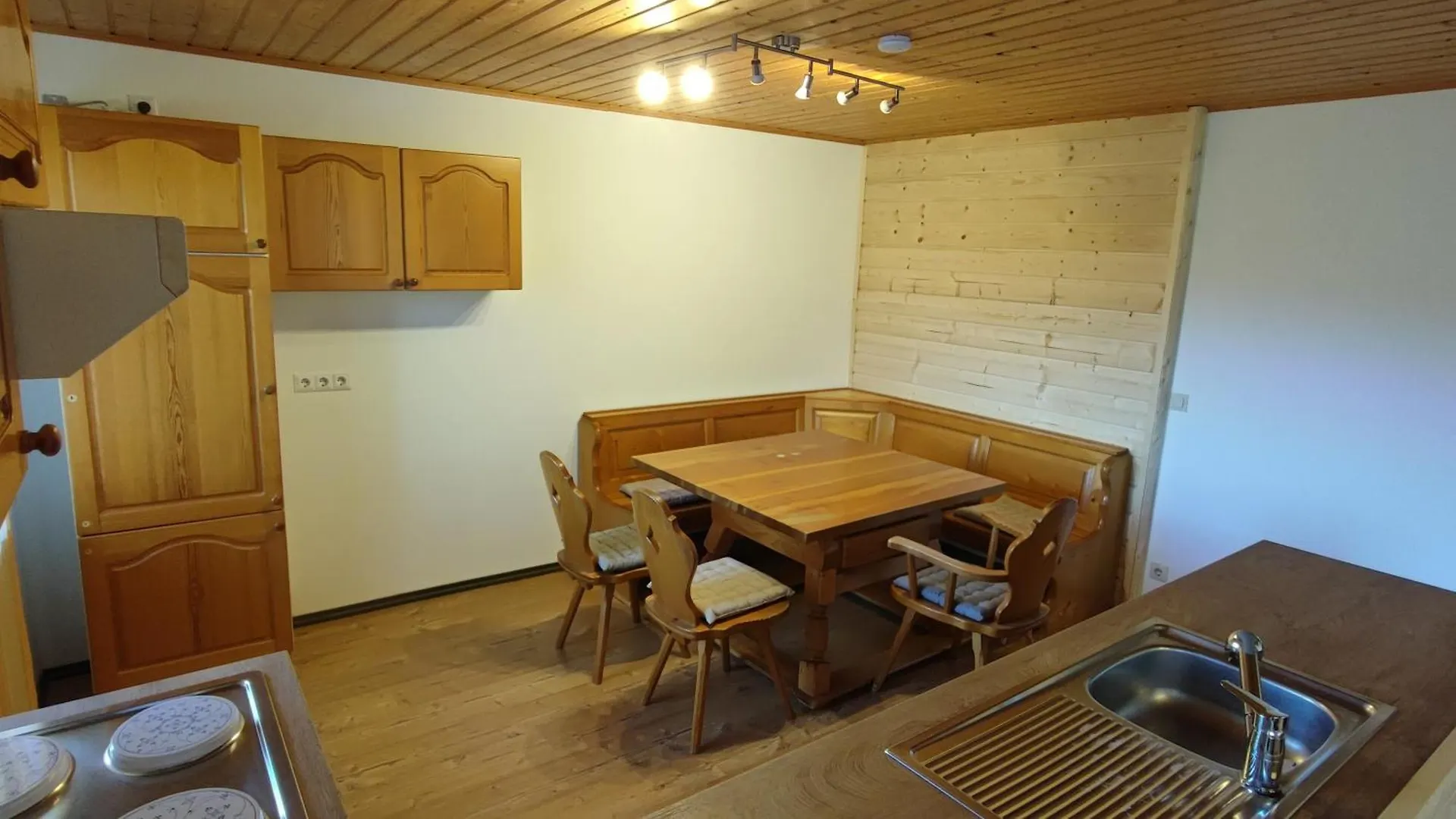 Ferienwohnung Raab Zandt Apartment